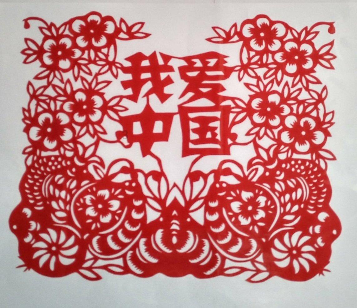 救援贪玩的大象